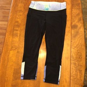 Lululemon cropped workout pants